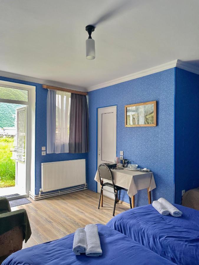 Hotel Piligrim Kazbegi Esterno foto
