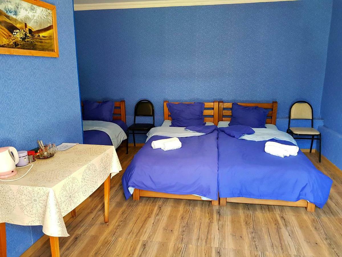 Hotel Piligrim Kazbegi Esterno foto